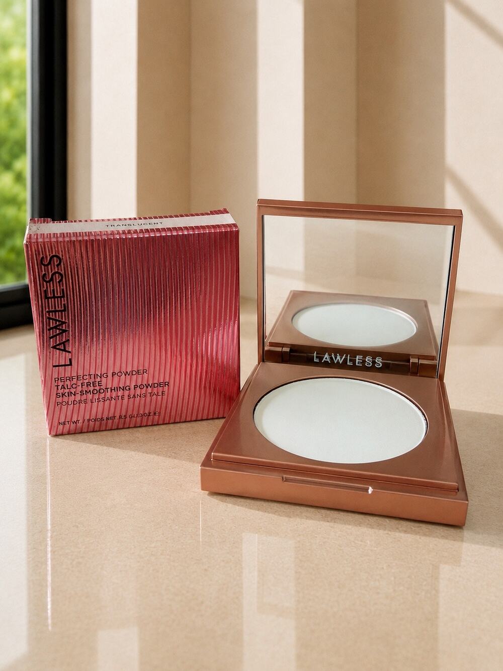 $41 LAWLESS Perfecting Powder Translucent Talc-Free Skin Smoothing